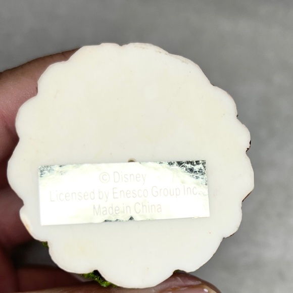 Disney Winnie The Pooh Mini Snow Globe Honey Pot. Great Condition! - Picture 6 of 9